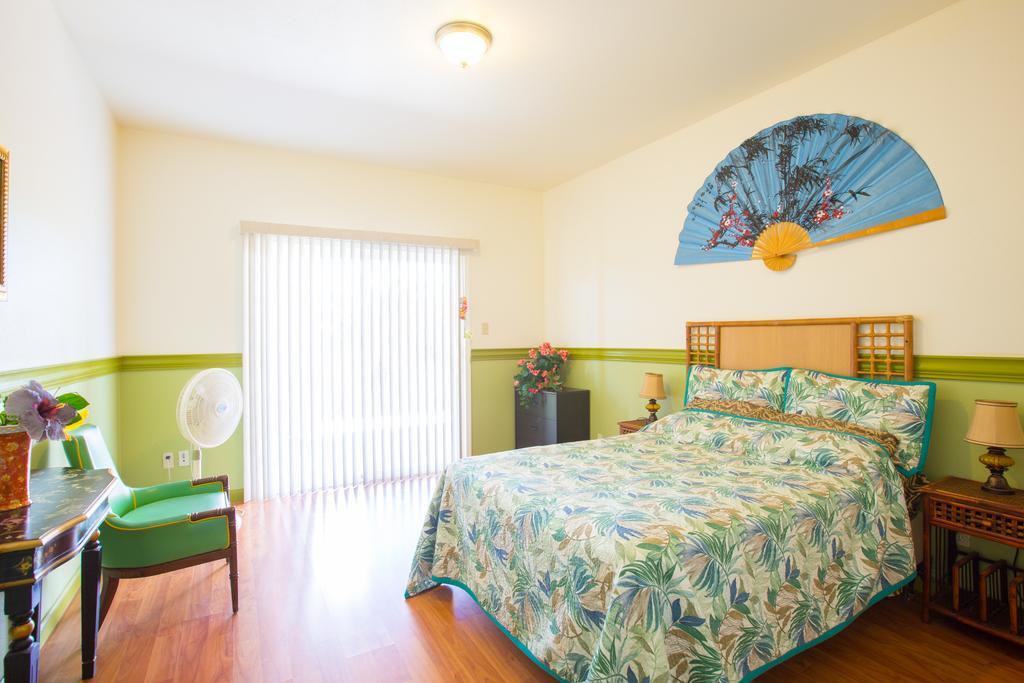 Coconut Palms Vacation Rental Near Lava Fields And Beaches Kehena Bagian luar foto
