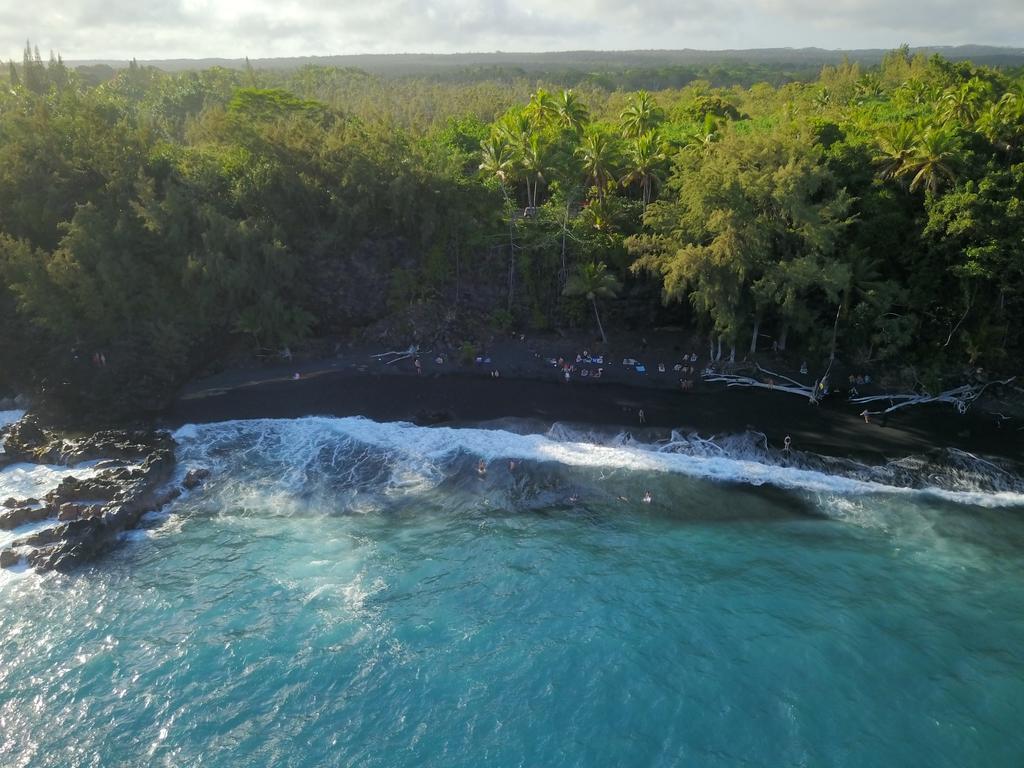 Coconut Palms Vacation Rental Near Lava Fields And Beaches Kehena Bagian luar foto